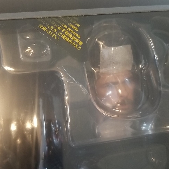 Thor 1/6 scale collectible figure MMS 474 - Picture 8 of 11